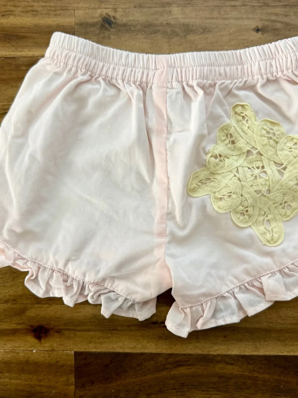 Well Dressed Wolf Girls Pink Lace Appliqué Two-Piece Tunic Shorts Set 4T Cotton